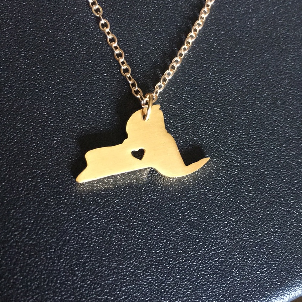 🗽Nee York State Necklace- gold tone